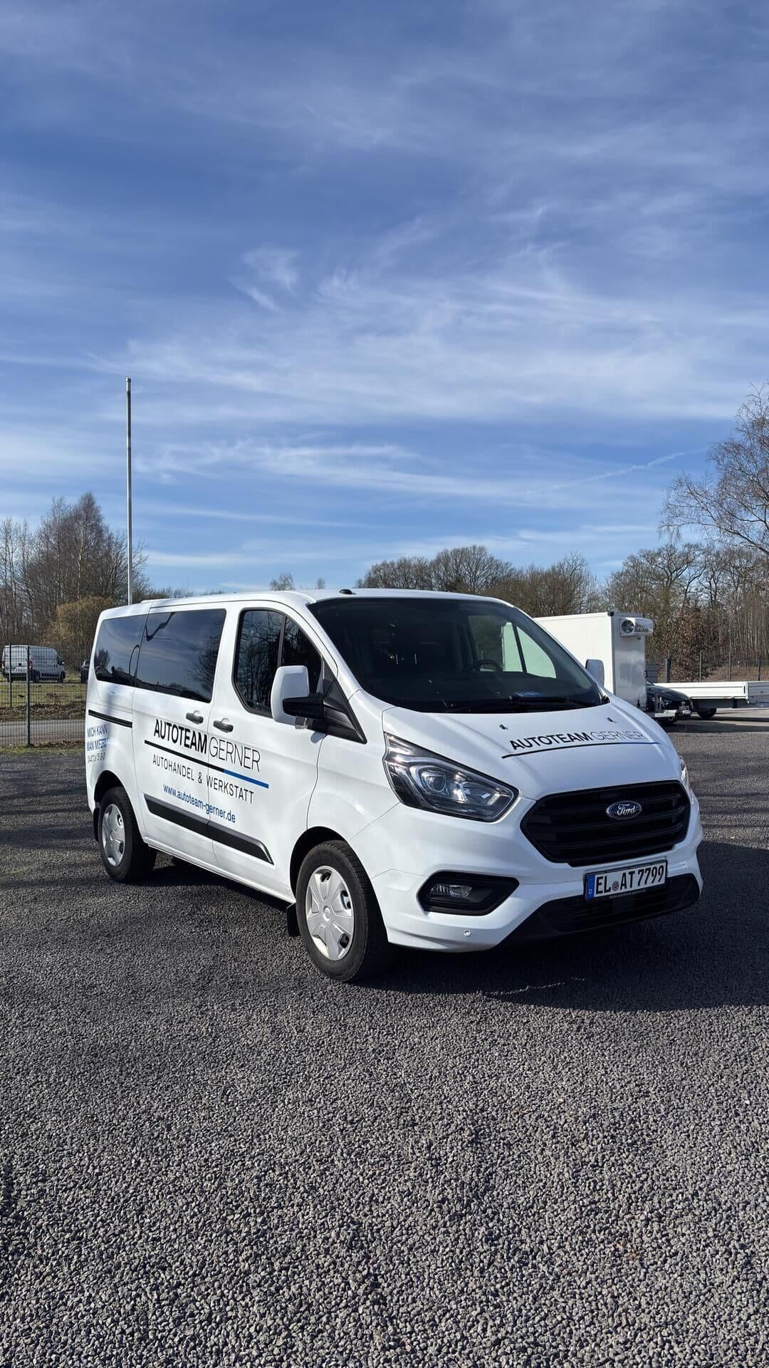 Ford Transit Custom (weiß) – Bild 1